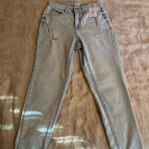 Time and Tru Light Blue Skinny Jeans